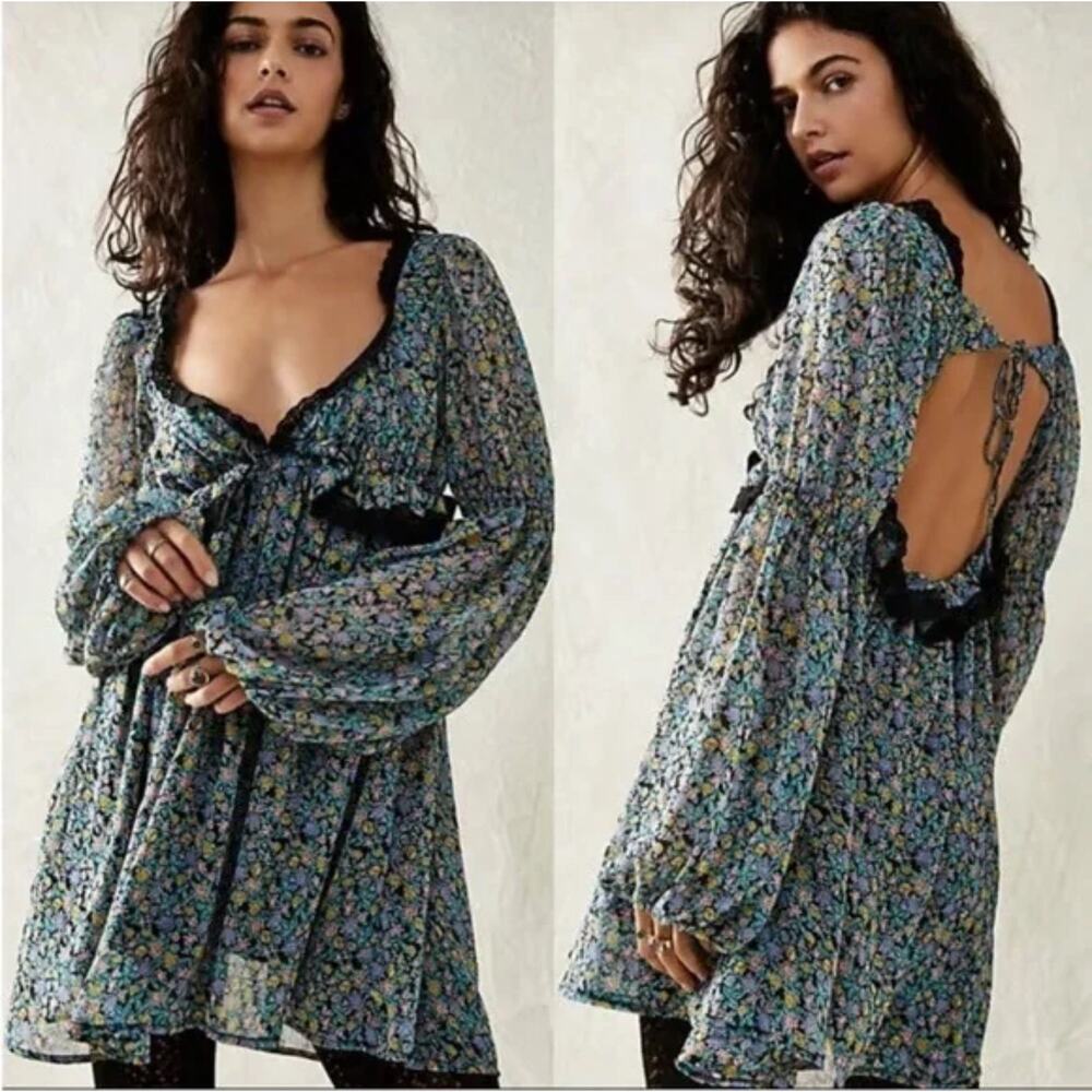 Free People Pennie Mini Dress floral print, long blouson sleeves lace trim XS